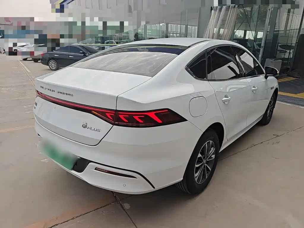 BYD Qin PLUS — фото 7