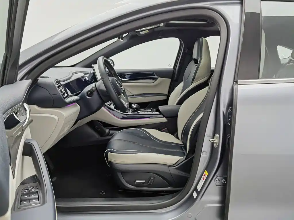 BYD Qin PLUS — фото 10