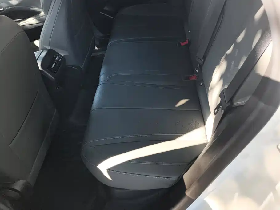 BYD Qin PLUS — фото 11