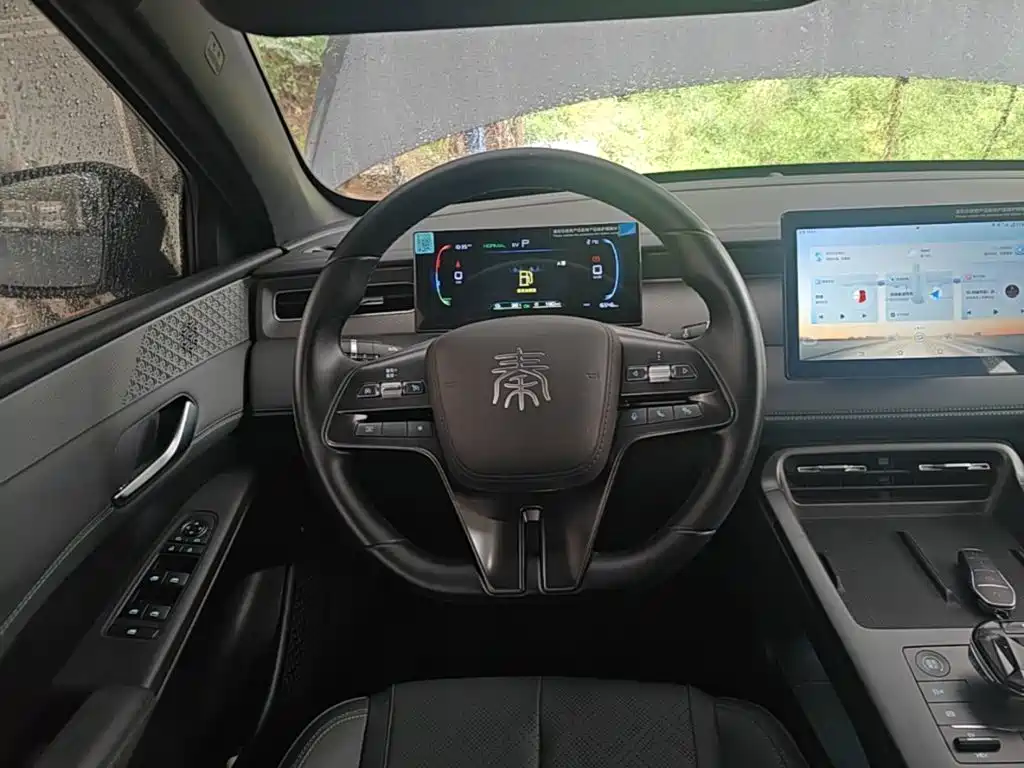 BYD Qin PLUS — фото 11