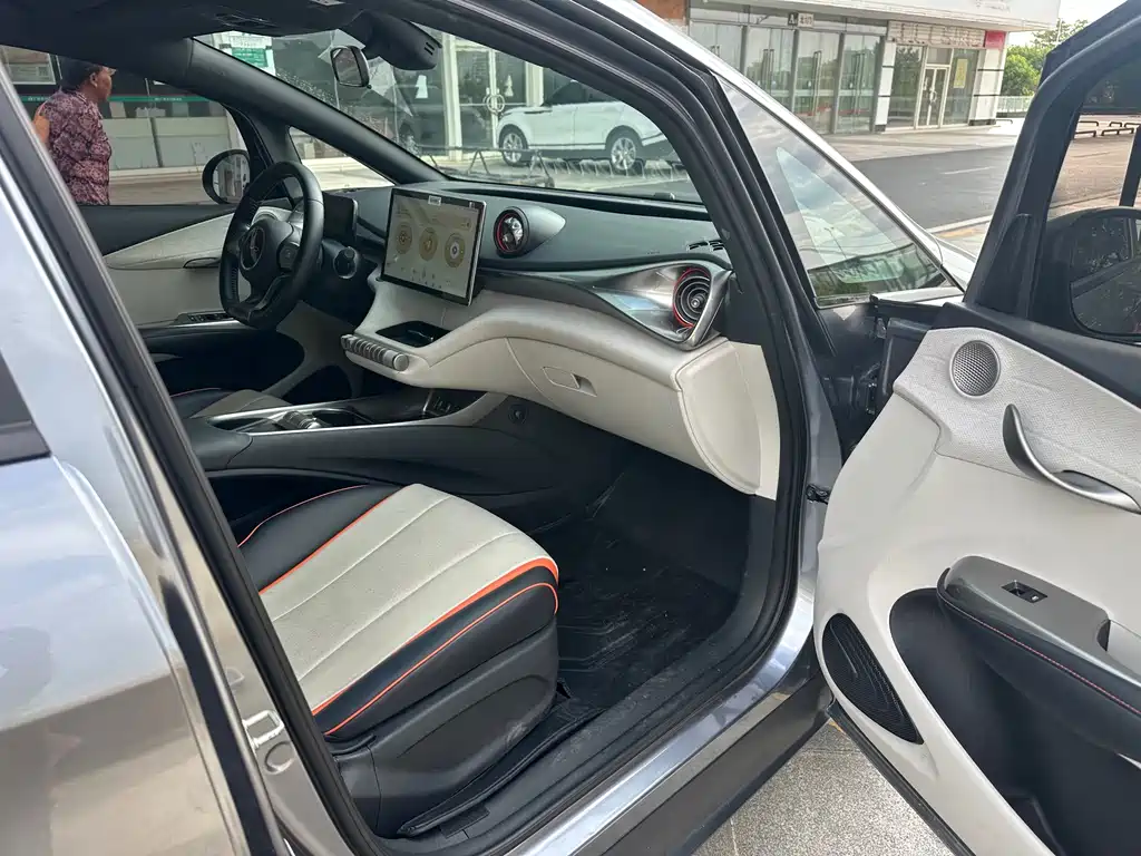 BYD Dolphin — фото 7