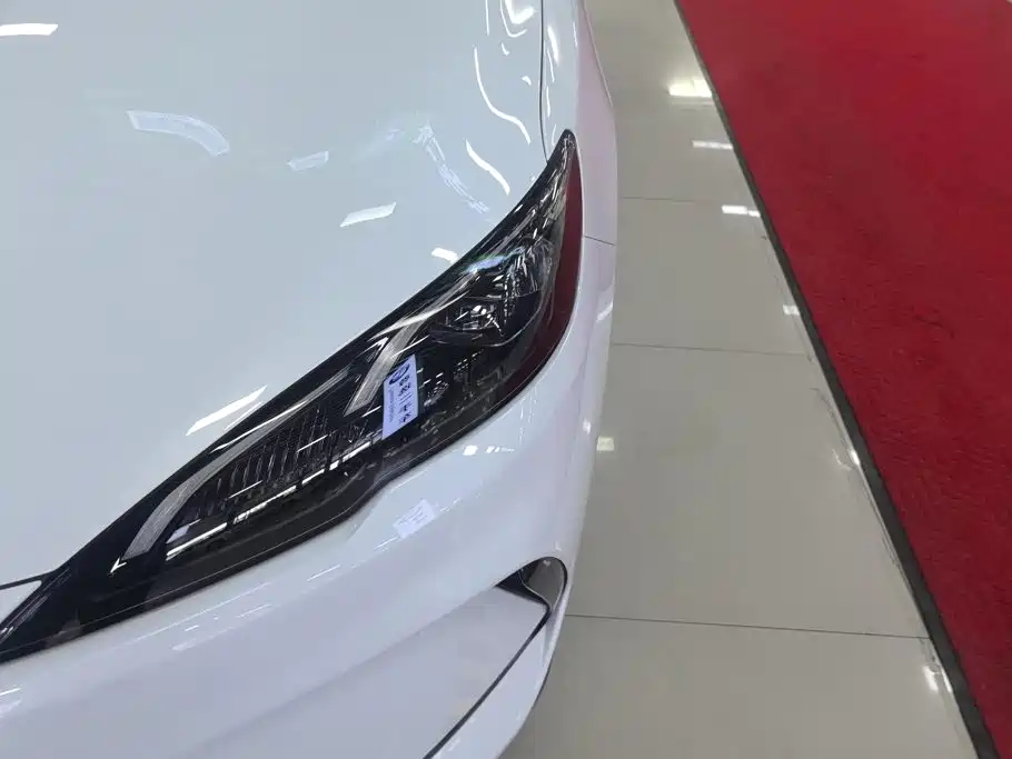 BYD Seal 05 DM-i — фото 5