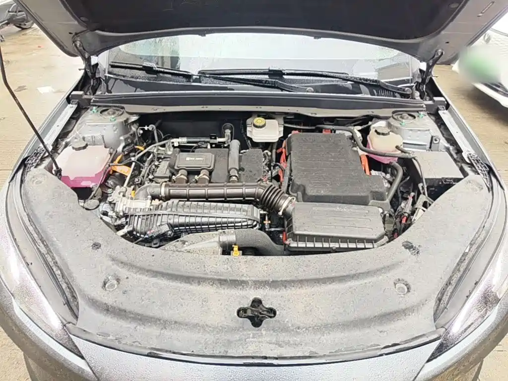 BYD Seal 05 DM-i — фото 20