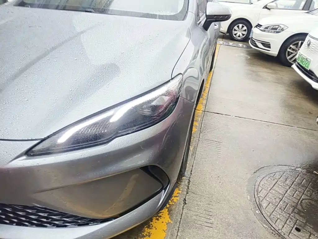BYD Seal 05 DM-i — фото 24