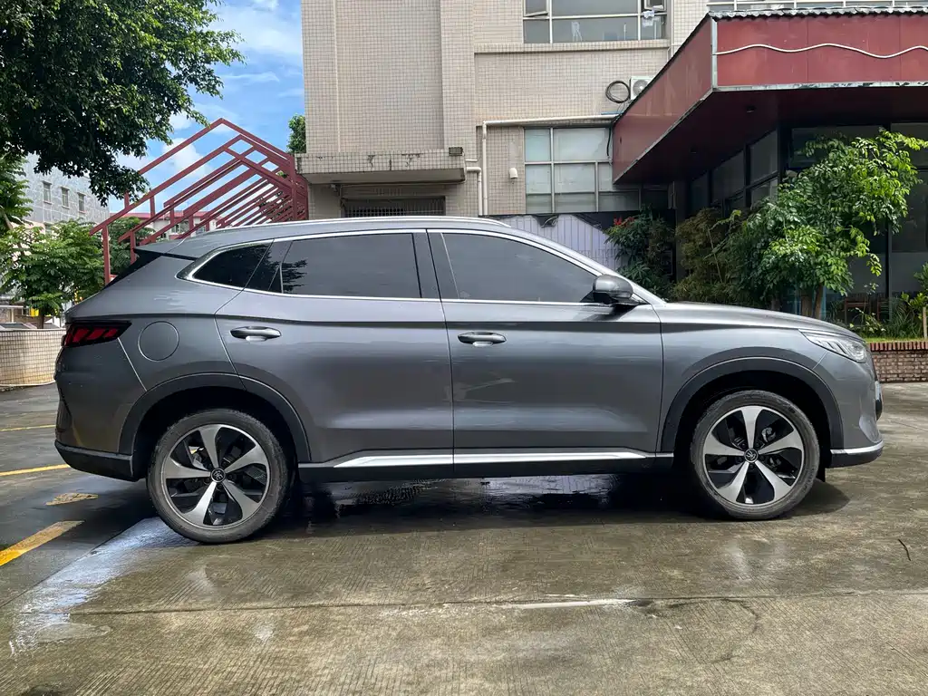 BYD PLUS New Energy — фото 8