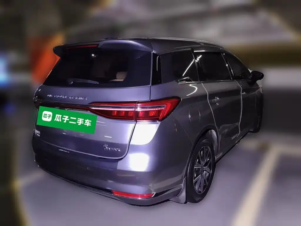 BYD MAX New Energy — фото 4