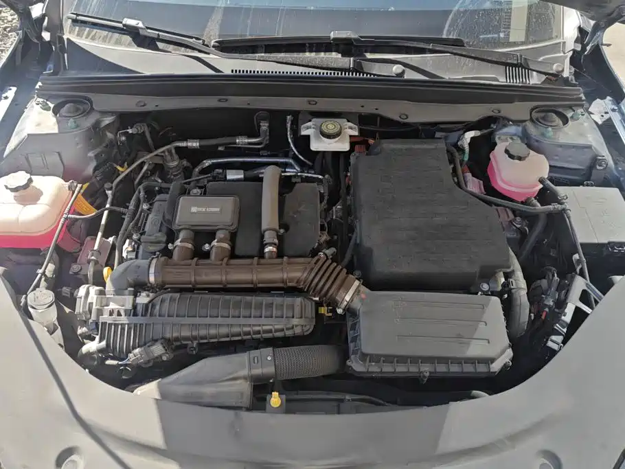 BYD Seal 05 DM-i — фото 10