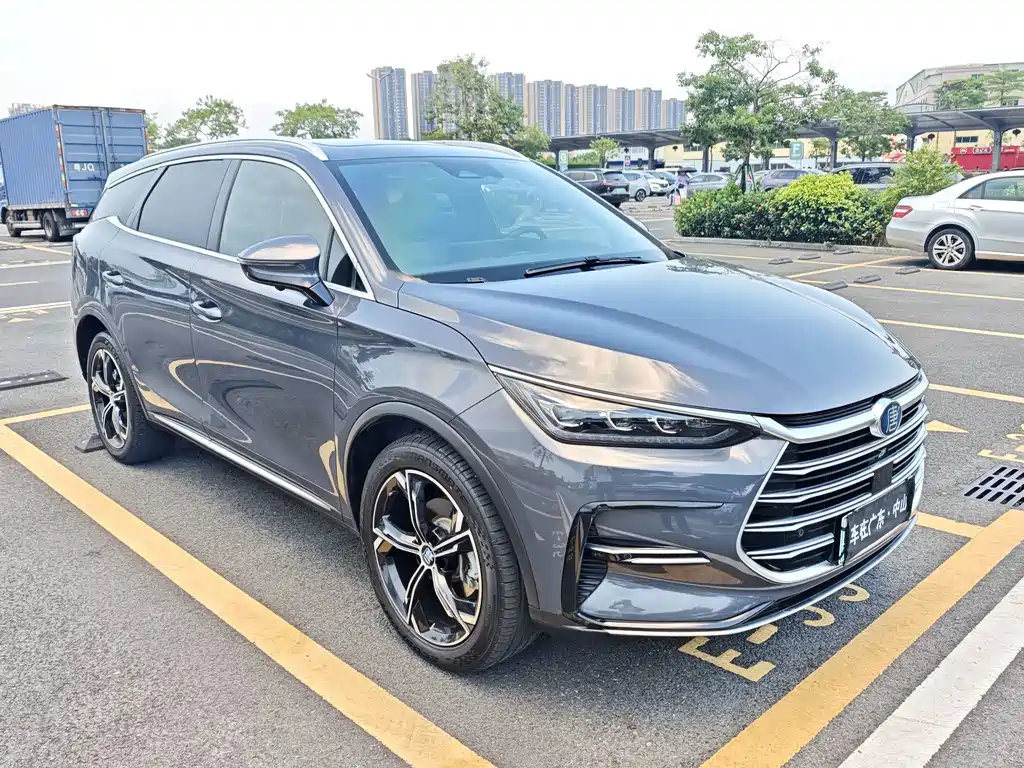 BYD Tang New Energy — фото 3