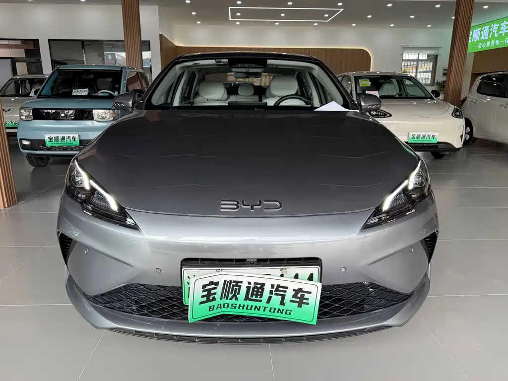 BYD Seal 05 DM-i — фото 2