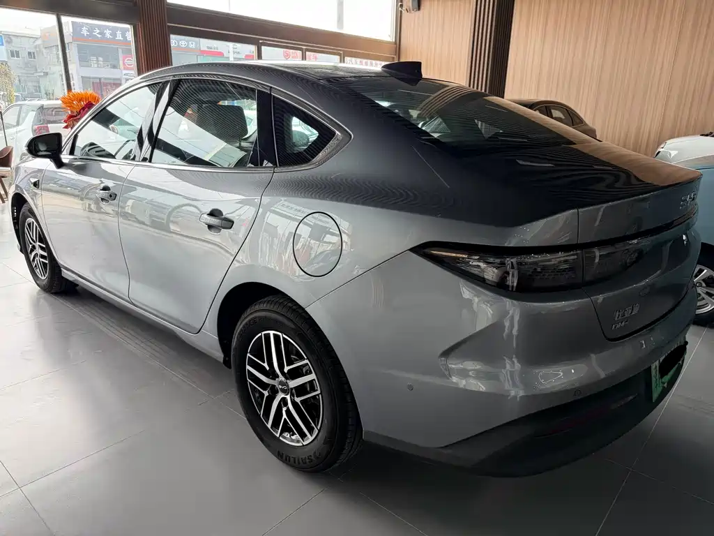 BYD Seal 05 DM-i — фото 6
