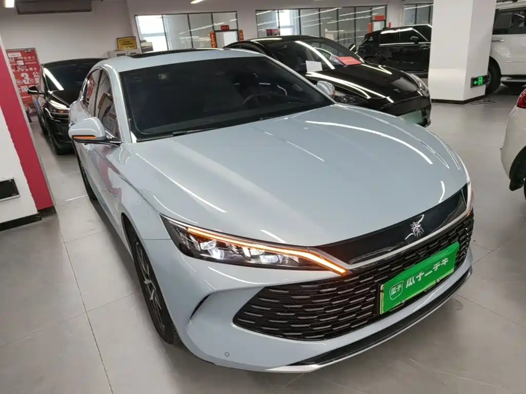 BYD Qin L — фото 4