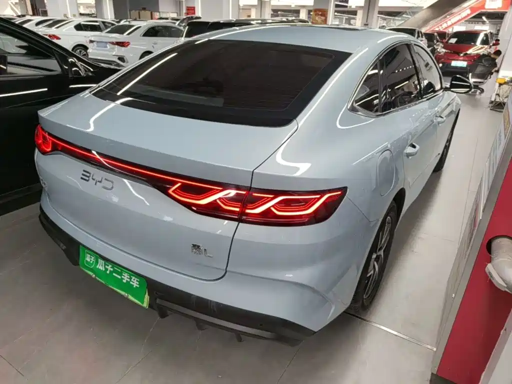 BYD Qin L — фото 7