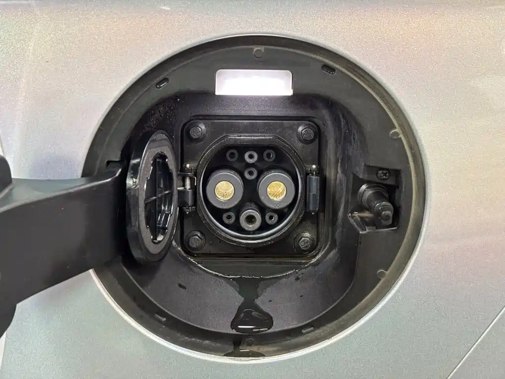 BYD PLUS New Energy — фото 15