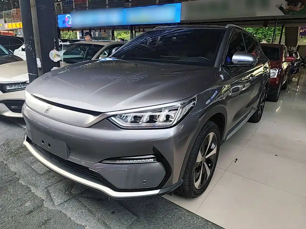 BYD PLUS New Energy — фото 2