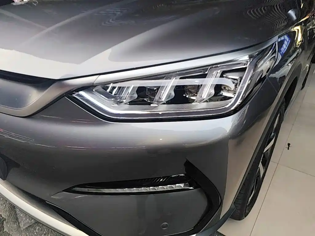 BYD PLUS New Energy — фото 24