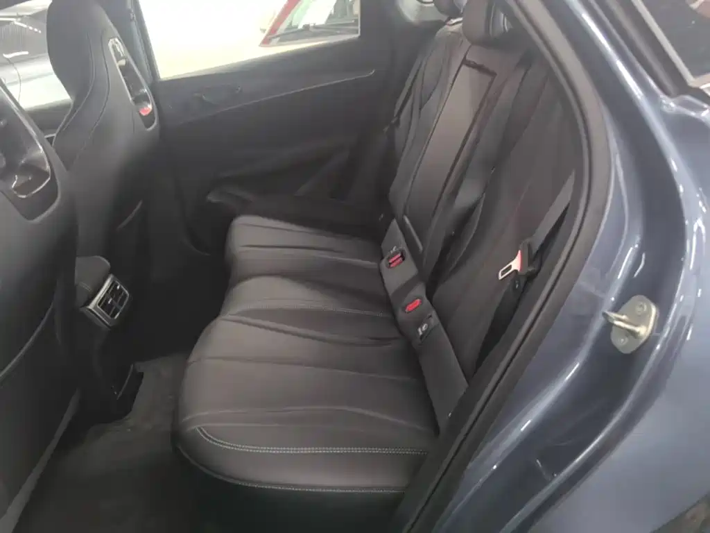 BYD Seal 06 — фото 17