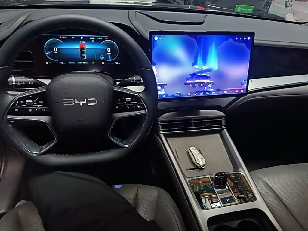 BYD Seal — фото 10