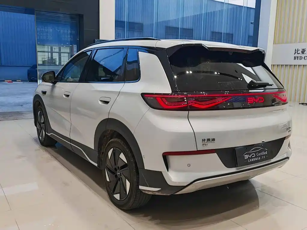 BYD Sealion 05 EV — фото 10