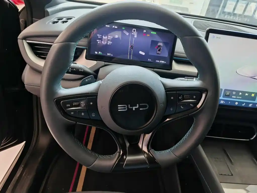 BYD Seal 06GT — фото 11