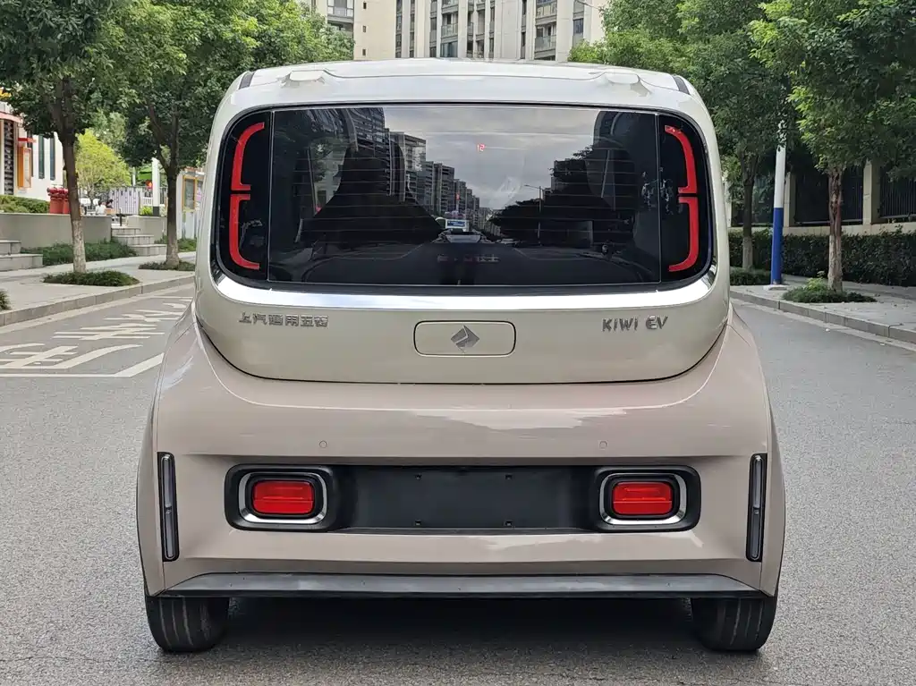 Baojun KiWi EV — фото 4