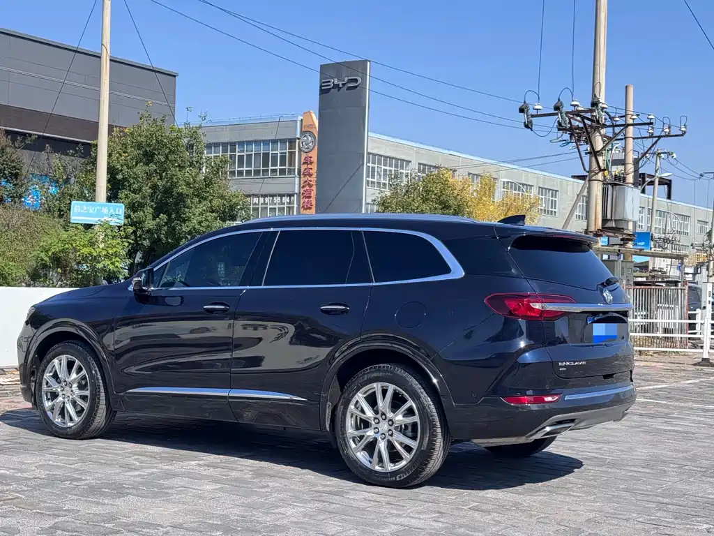 Buick Enclave — фото 6