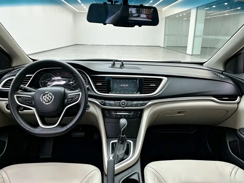 Buick Excelle — фото 4