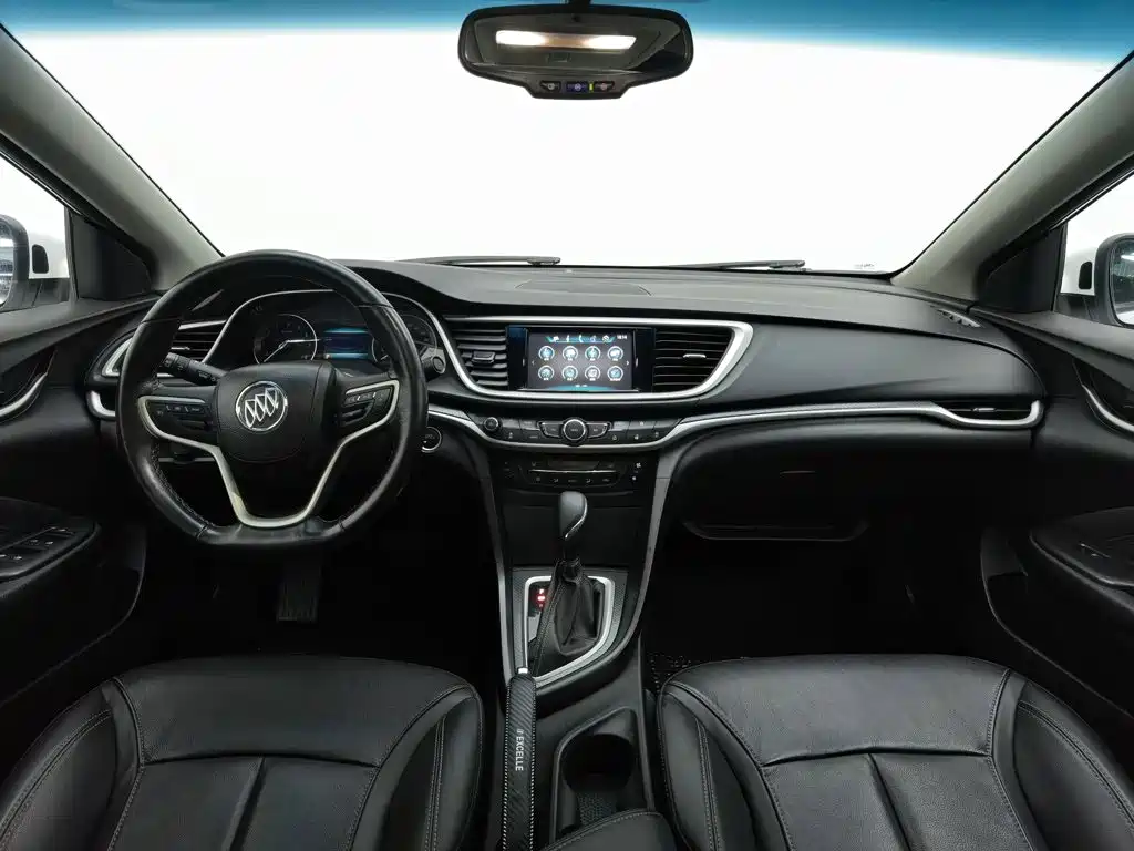 Buick Excelle — фото 5