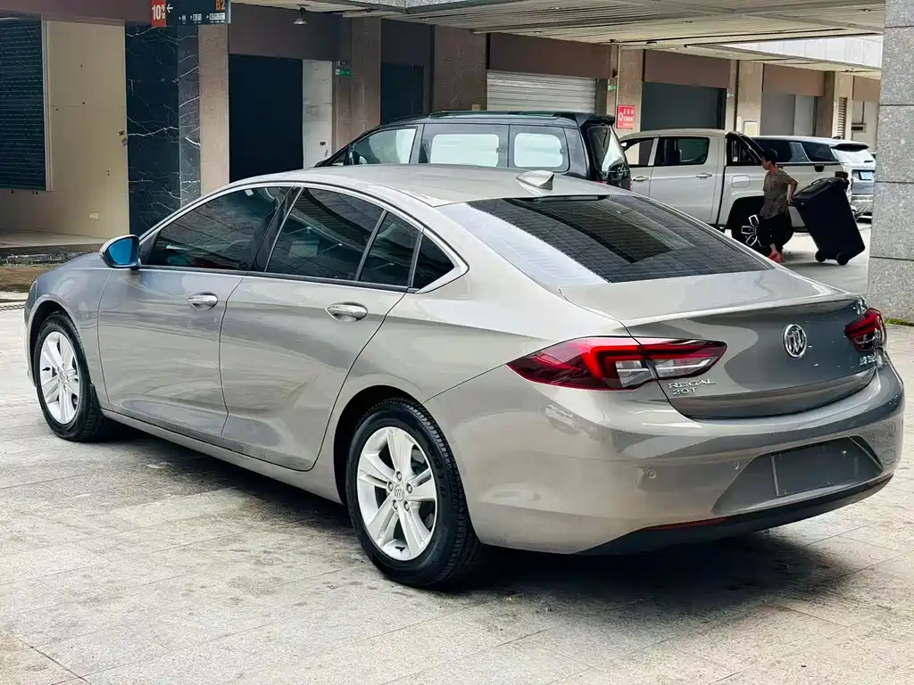 Buick Regal — фото 4