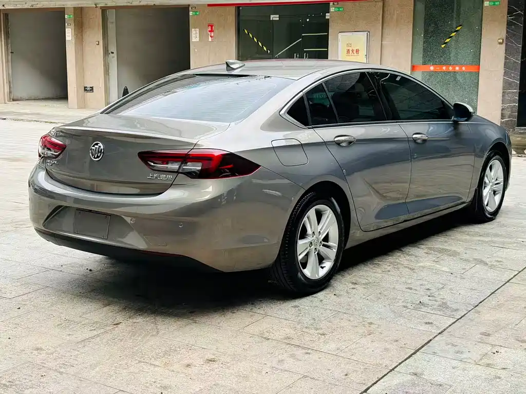 Buick Regal — фото 5