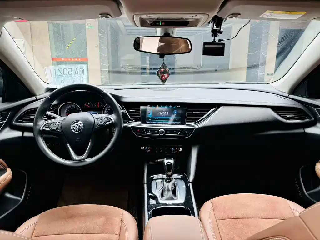 Buick Regal — фото 7