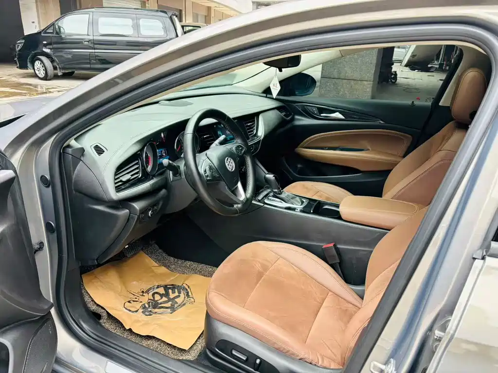 Buick Regal — фото 8
