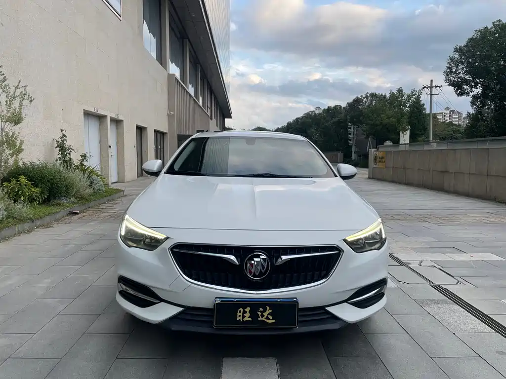 Buick Regal — фото 2