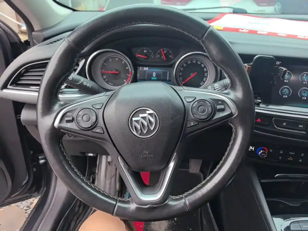 Buick Regal — фото 11