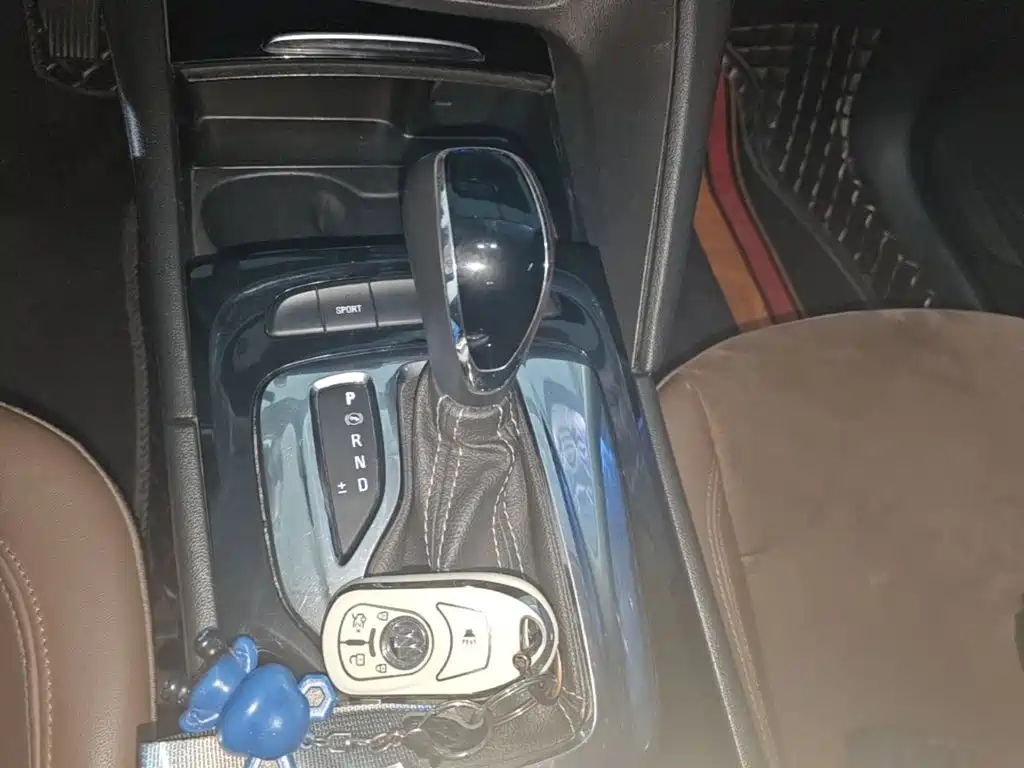Buick Regal — фото 14