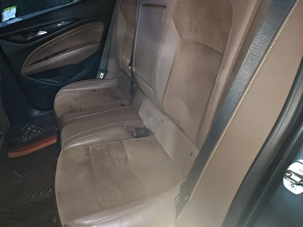 Buick Regal — фото 17