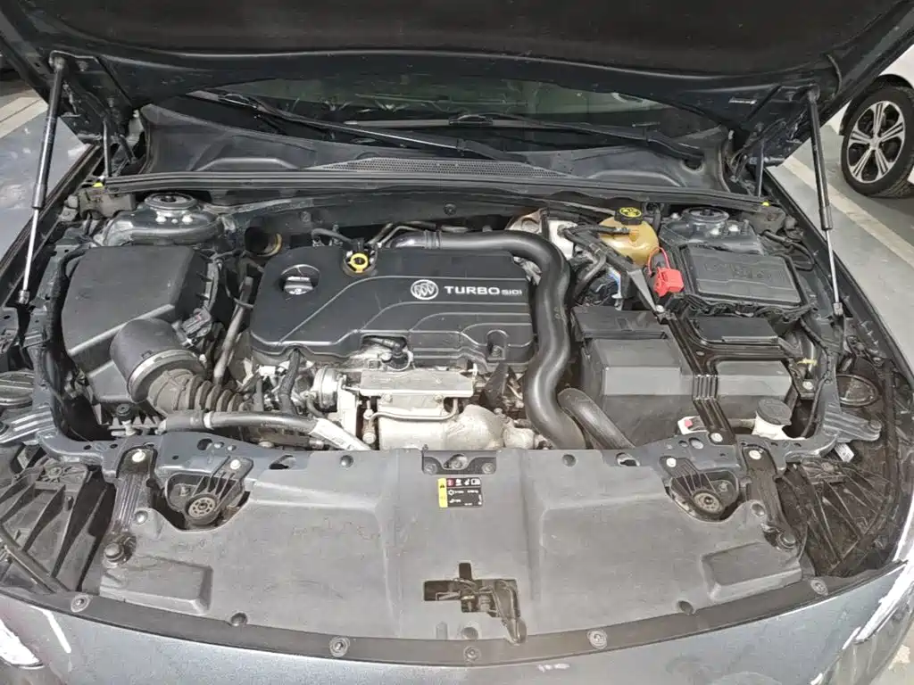 Buick Regal — фото 20