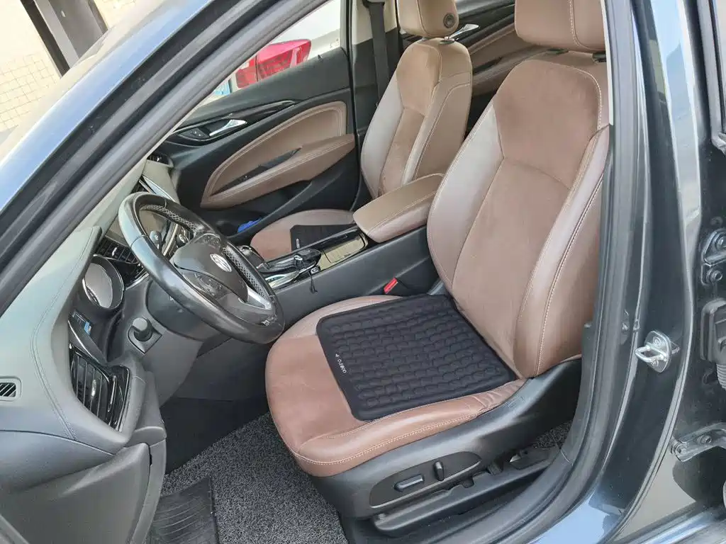 Buick Regal — фото 8