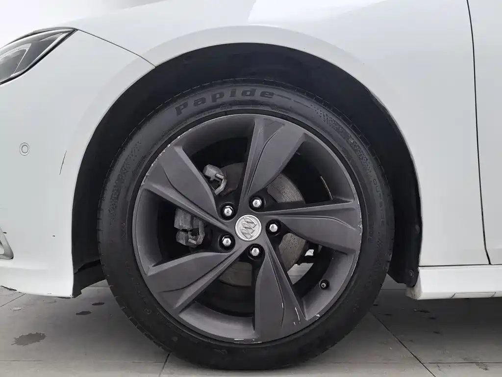 Buick Regal — фото 17