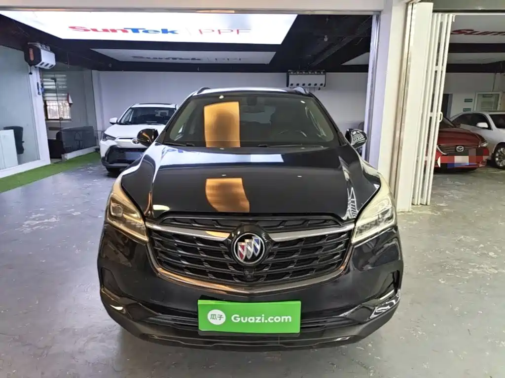 Buick Envision Plus — фото 3