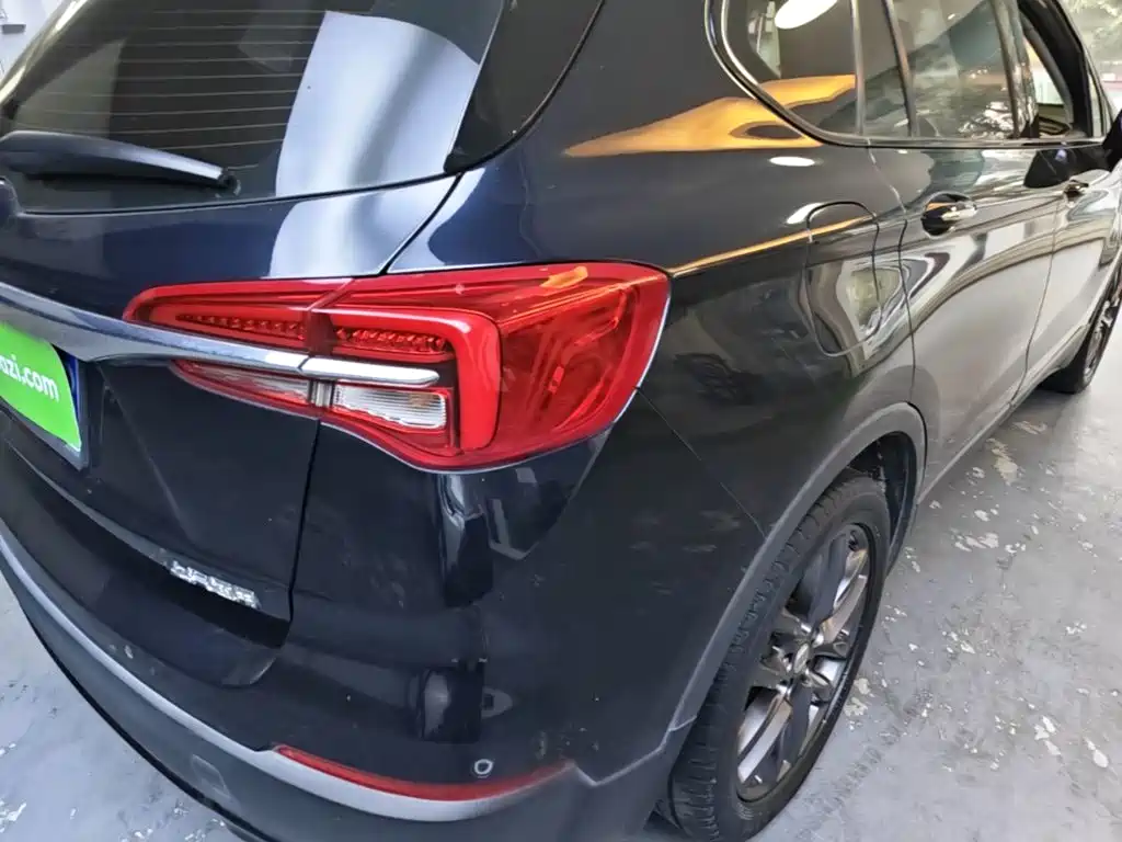 Buick Envision Plus — фото 8