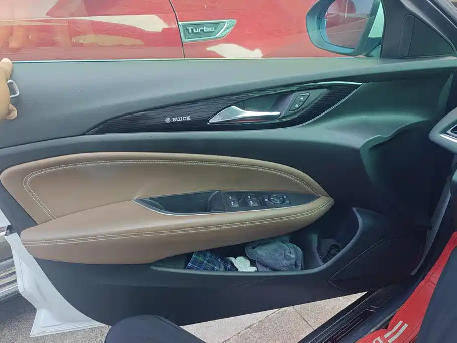 Buick Regal — фото 7