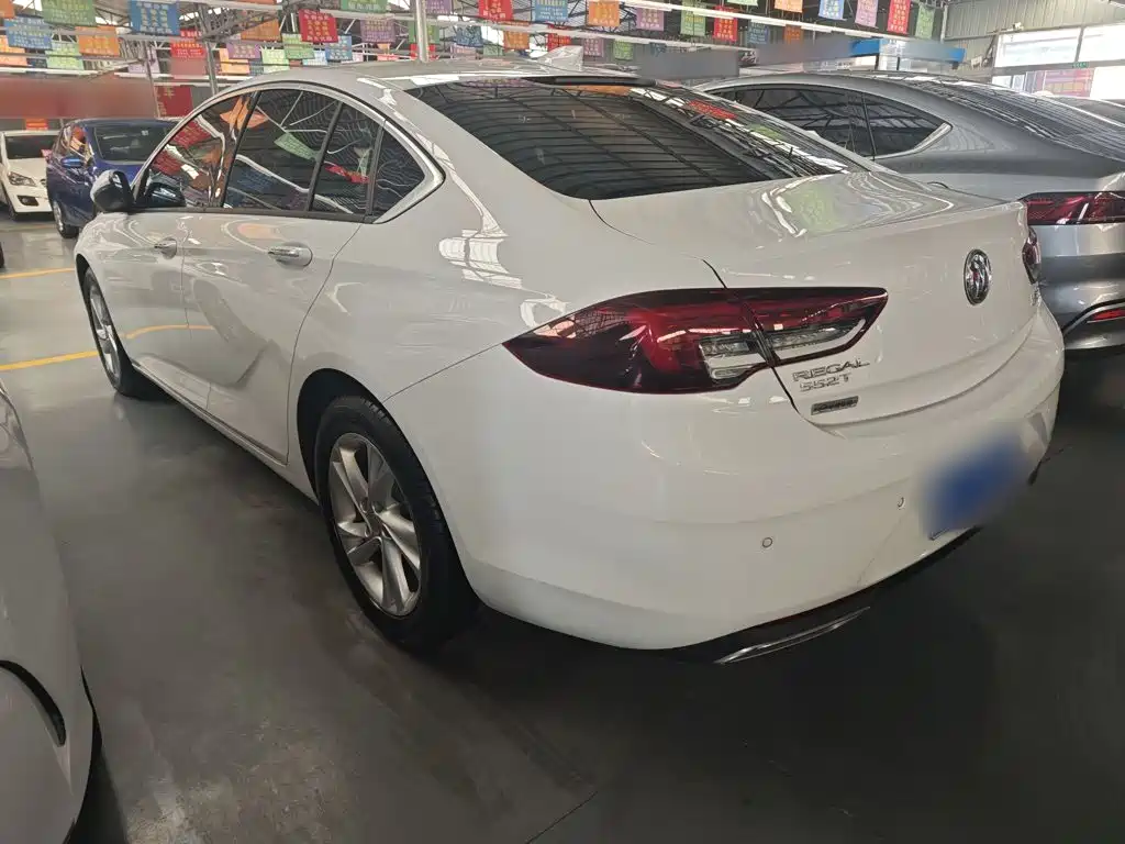Buick Regal — фото 5