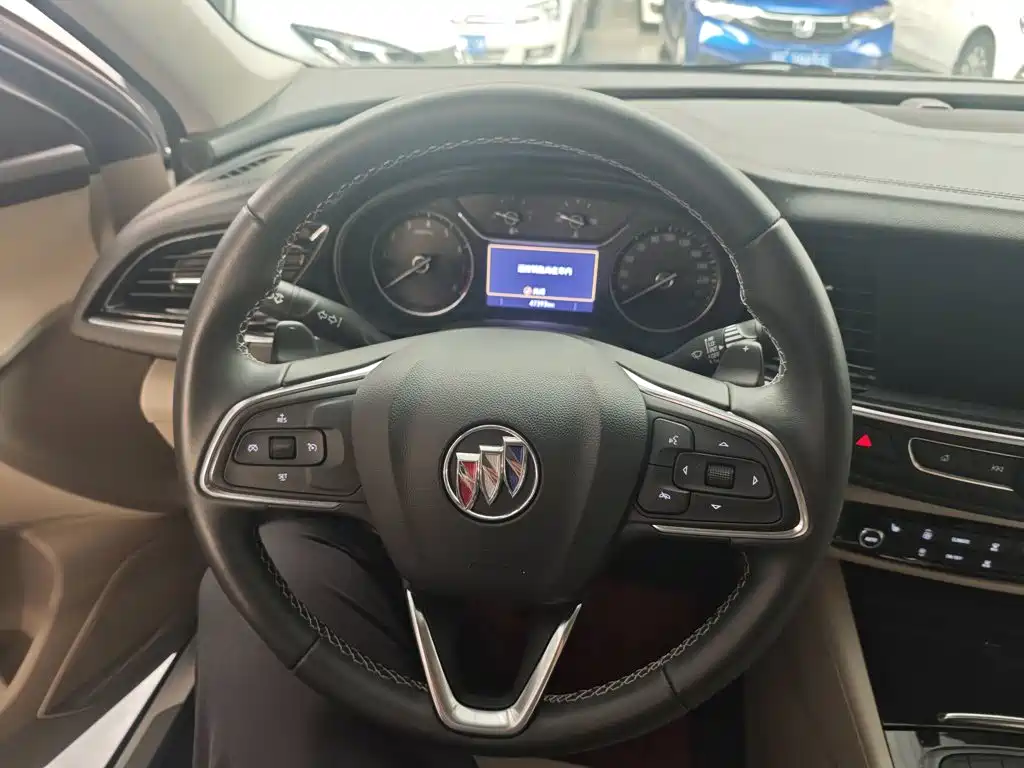 Buick Regal — фото 9