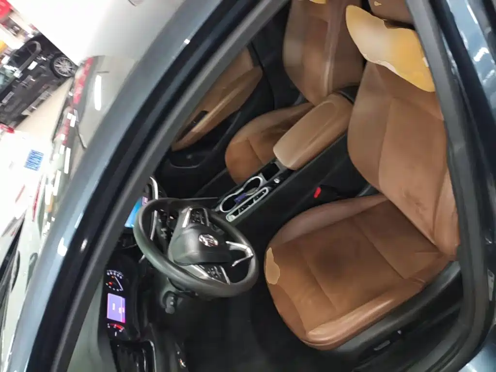 Buick Regal — фото 15