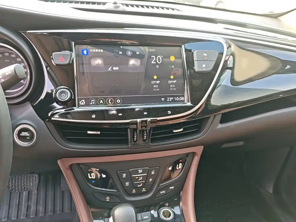 Buick Envision Plus — фото 13