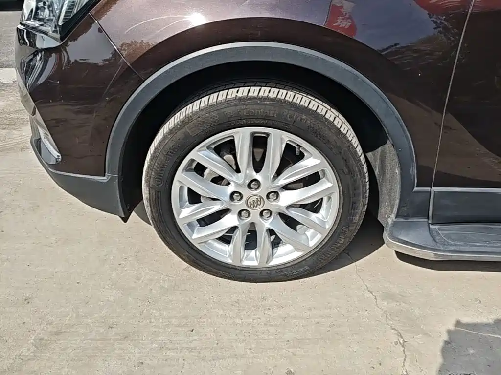 Buick Envision Plus — фото 23