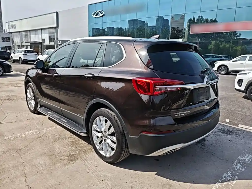 Buick Envision Plus — фото 5