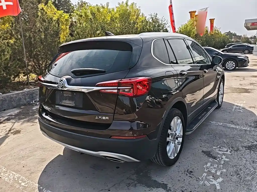 Buick Envision Plus — фото 7