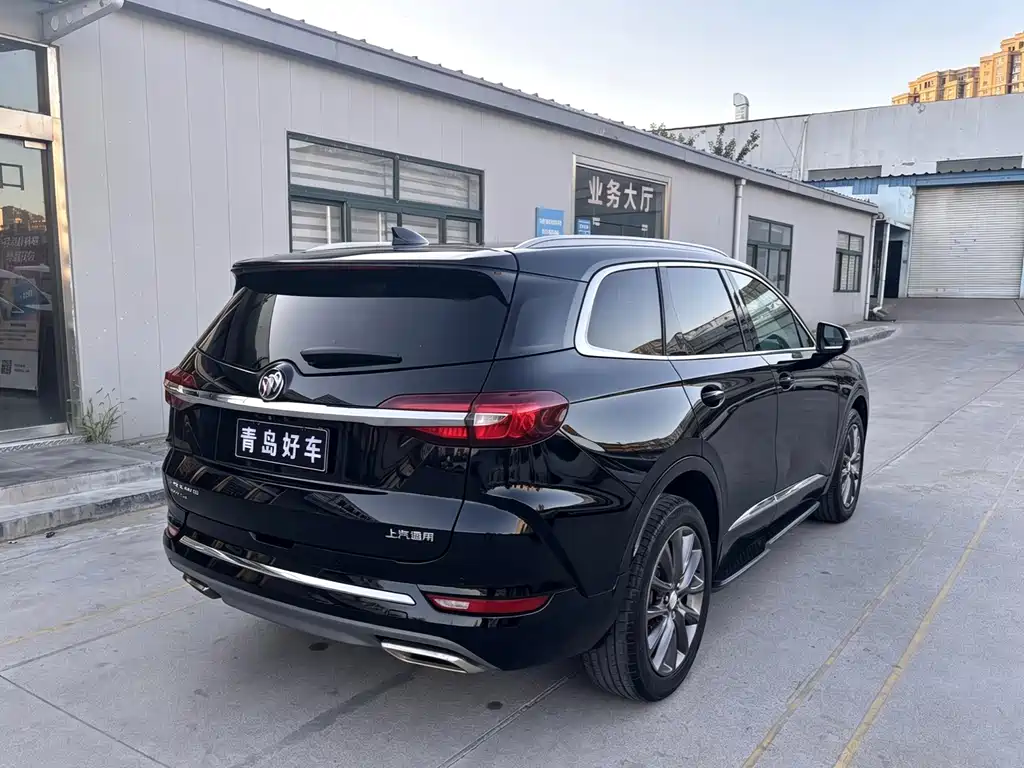 Buick Enclave — фото 9