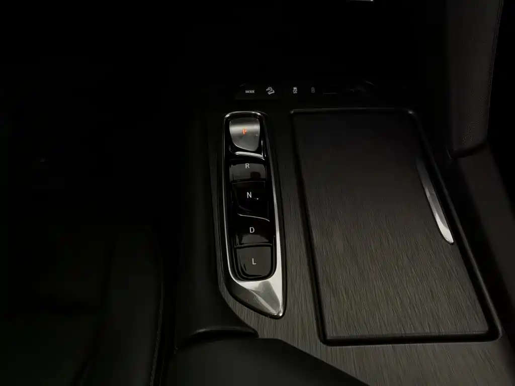 Buick Enclave — фото 13